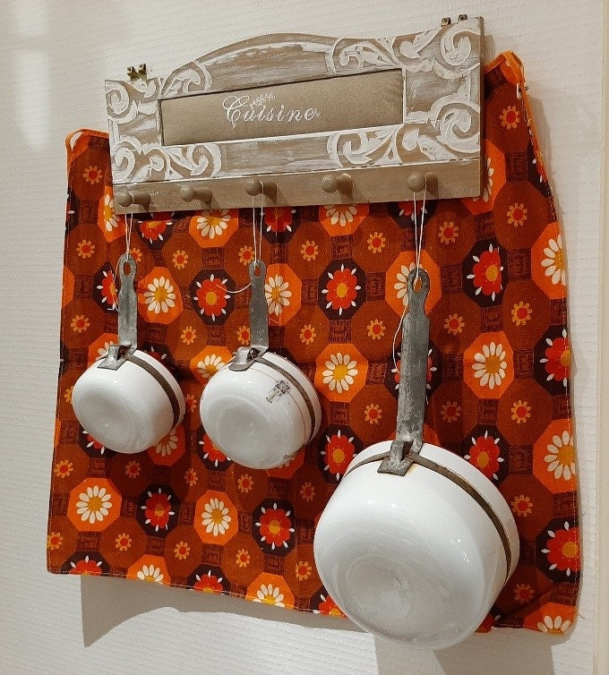 Presse-ail Et Citron Art Déco – Fonte émaillée Céladon, France 1930 (occasion)