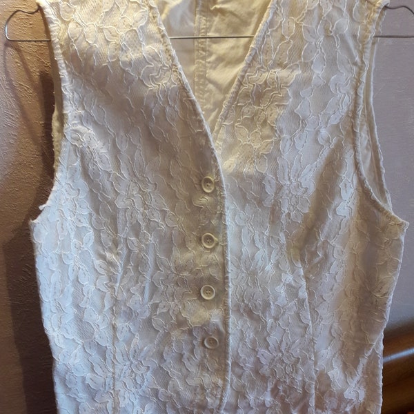 Gilet sans manche femme en dentelle, gilet sans manche dentelle, gilet blanc à fleurs, gilet de mariage, vintage années 90.