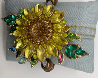 Sunflower Brooch