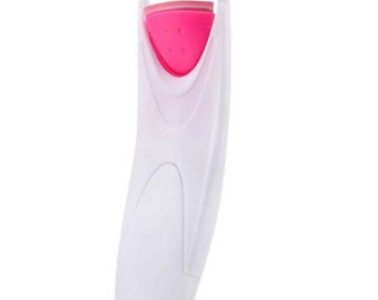 Heated Eyelash Curler- Batteries Included | FREE with 50 Dollar Purchase|