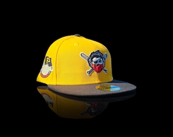 MLB New Era Pittsburgh Pirates Masked Pirate