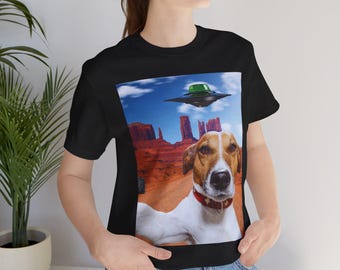 Alien Dog Graphic Tee: Unisex Cotton Short Sleeve Shirt