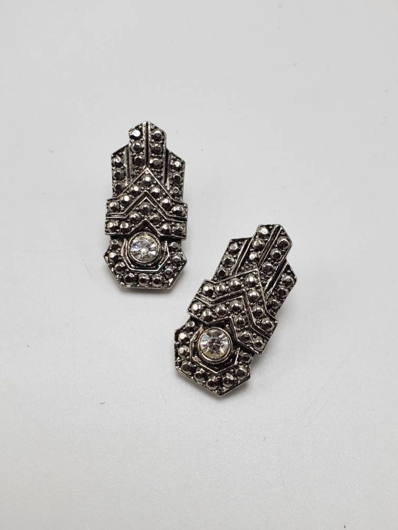 80/'s Silver Tone Rhinestone Clip-on Earrings Art Deco Retro Statement Runway Clips Fashion Jewelry Costume Jewelry Collectable