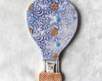 Handmade Ceramic Cat Wall Hanging: Floral Hot Air Balloon Decor