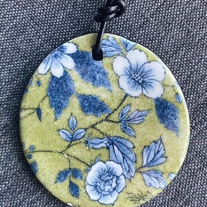 Pendant &quot;Picnic Flowers&quot; Green and Blue Floral Design Clay and Resin