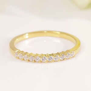 11 Stone Prong Setting Diamond Wedding Band, 14K Solid Gold Dainty Stackable Ring, Diamond Wedding Ring, Anniversary Ring