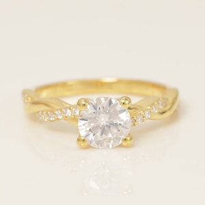 Diamond Petite Twist Engagement Ring, Twisted Vine Wedding Ring, Solitaire Engagement Ring, Anniversary Ring Gift for Her
