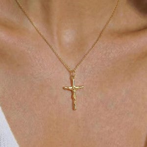 Collar con crucifijo, colgante de crucifijo, joyería minimalista para mujer, collar religioso, regalo de Navidad.