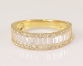 Baguette Diamond Wedding Ring, 14K Solid Gold Baguette and Round Stackable ring, Half Eternity Layering Ring, Cocktails ring