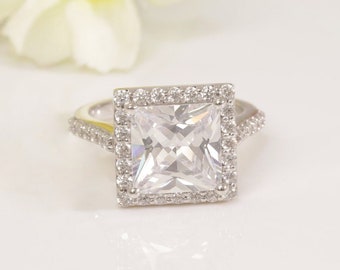 9x9mm Princess Cut Diamond Engagement Ring, Vintage Diamond Halo Anniversary Ring, Bridal Promise Ring Gift for Her