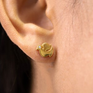 Minimalist Bird Stud Earrings, Animal Earrings Gift for Women, Birthday Gift, Bird Lover Gift, Bird Earrings
