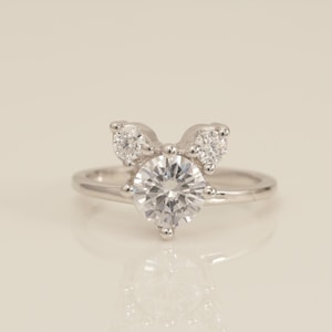 Unique Diamond Engagement Ring, Bunny Style Bridal Solitaire Ring,  Promise Ring, Anniversary Ring, Gift for Animal Lover