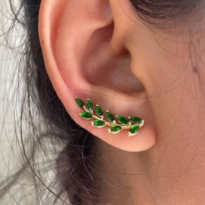 Emerald Earring Climber / Marquise Ear Crawlers Earrings / Ear Climber Earrings / Bridesmaid Gift / May Birthstones