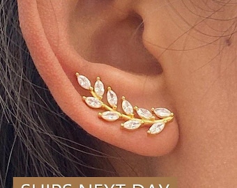 Marquise Unique Earring Climber / Ear Crawlers Earrings / Ear Climber Earring / Bridesmaid Gift / Minimalist Earring / Mother&#39;s Day Gift