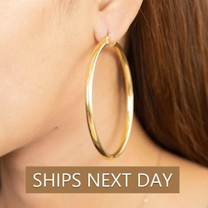 Brincos de argola de 60 mm, brincos de argola grandes para mulheres, argolas marcantes, brincos de argola modernos e clássicos, em estoque