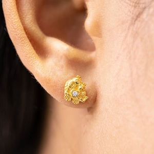 Bird Stud Earrings, Minimalist Bird Earrings, Bird Jewelry, Cute Animal Earrings, Sparrow Earrings