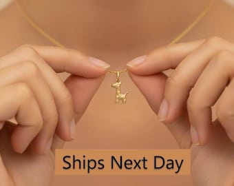 Colar com Pingente de Girafa, Berloque de Girafa, Colar Minimalista de Girafa, Presente Ideal para Mulheres, Presente para Amantes de Animais, Joias com Tema Animal