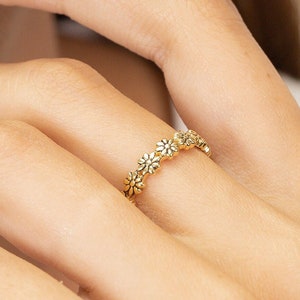 Daisy Flower Ring, Sterling Silver Natural Flower Jewelry, Flower Ring, Gift for Women, Bridesmaids Gift