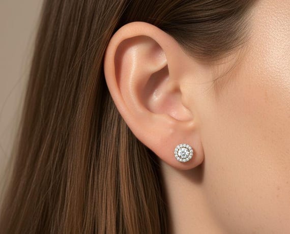 ミニマルなハロースタッドピアス / ダイヤモンドハローピアス 