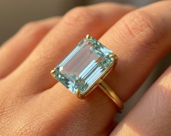 Anillo grande de aguamarina, talla esmeralda, 12 x 16, anillo de aguamarina, anillo llamativo de oro de 14 quilates, piedra natal de marzo, regalo para mamá.