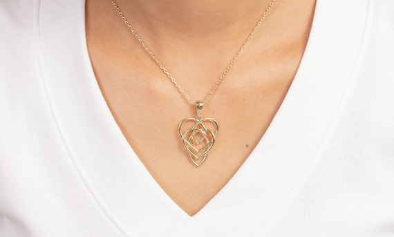 Motherhood necklace Motherhood necklace