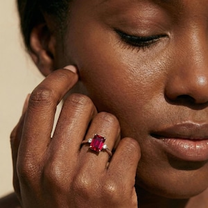 1.75ct Ruby Ring, Emerald Cut Ruby Ring, 14K Gold Statement Ring, Certified Stone Ring, July Birthstone image 5