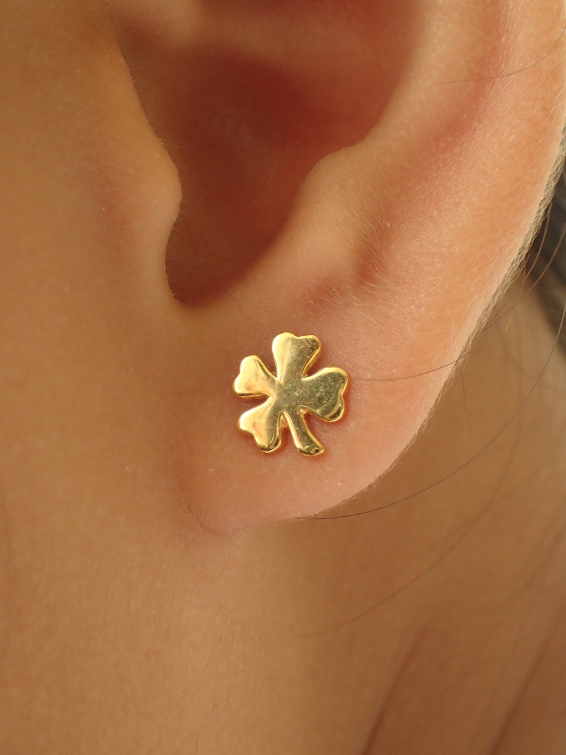Four leaf clover earrings