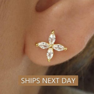 Marquise Stud Earrings / Minimalist Flower Earrings / Floral Studs / Wedding Gift / Christmas Jewelry Gift