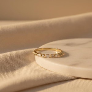 アールデコ モアッサナイト 結婚指輪 ハーフエタニティ 重ね付け可能 結婚指輪 18Kゴールド マッチングバンド 彼女へのギフト 画像 9