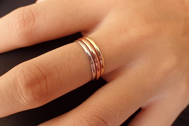 1.8mm Simple Thin Plain Wedding Band, 14k Solid Gold Smooth Plain Band, Thin Dainty Band, Stackable Gold Band image 3