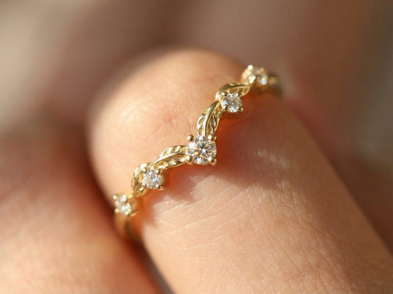 Vintage Moissanite Wedding Ring, Unique Curved Band, Vintage Anniversary Ring Gift for Women image 8