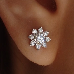 Flower Stud Earrings / Flower Stud Charm / Diamonds Minimalist Earrings / Floral Jewelry / In Stock