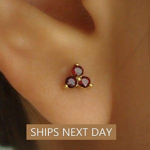 Garnet Earrings / Trio Stud Earrings / January Birthstone / Three Stone Earrings / Birthstone Studs / In Stock / Mother's Day Gift
