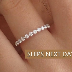 2.0 MM Single Prong Wedding Band / Floating Bubble Prong Stackable Band / Diamond Wedding Band / Matching Band Gift for Her