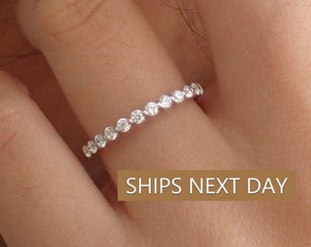 2.0 MM Single Prong Wedding Band / Floating Bubble Prong Stackable Band / Diamond Wedding Band / Matching Band Gift for Her