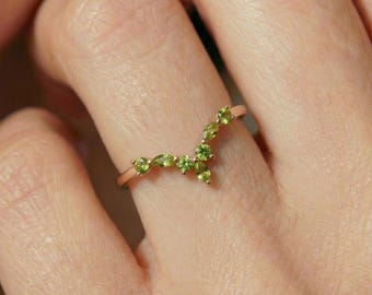 Dainty Peridot Chevron Ring, 14K Gold Stacking Ring, Marquise Gemstone Wedding Band, August Birthstone Anniversary Gift for Her