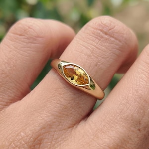 1.5ct Marquise Bezel Citrine Ring, 14K Solid Gold Signet Engagement Ring, Minimalist Pinky Promise Gift, November Birthstone Ring image 1