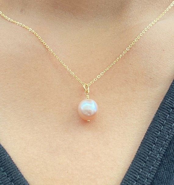 Pearl Necklace / 14k Yellow Gold Freshwater Pearl Necklace / | Etsy