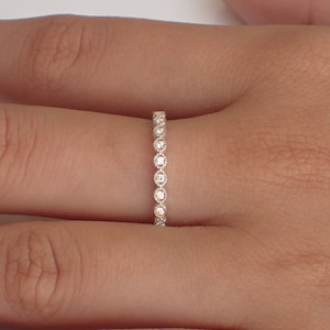 Aliança de casamento com diamantes Art Déco, aliança eterna em ouro maciço, aliança fina e delicada, aliança delicada com formato de olho