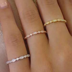 Marquise Wedding Band / Diamond Art Deco Milgrain Band / Thin Dainty Stackable Band / Vintage Wedding Band / Valentinus&#39;s Day Gift