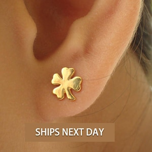 Four Leaf Clover Earrings, Clover Stud Earrings, 18k Gold Dainty Earrings, Tiny Clover Earrings, Good Luck Earrings