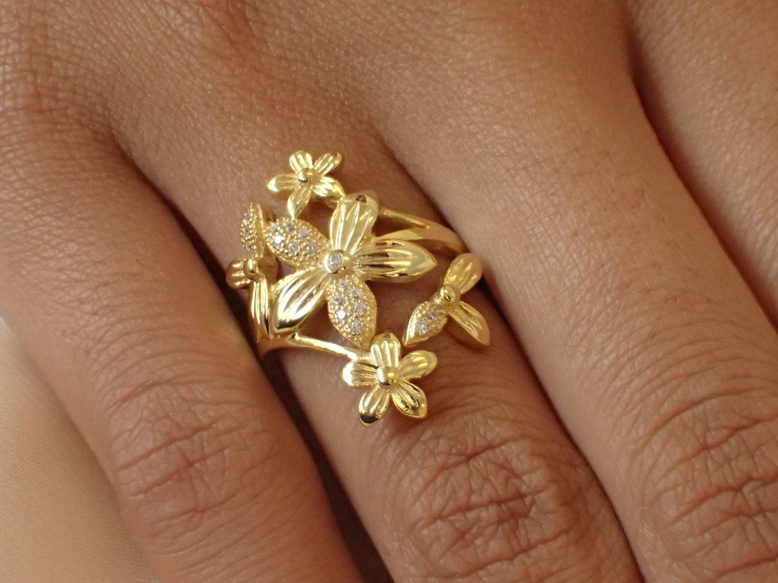 Lily Flower Ring / Sterling Silver Bouquet of Lilies Ring / Etsy