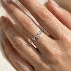 Vintage Moissanite Wedding Ring, Unique Curved Band, Vintage Anniversary Ring Gift for Women image 6