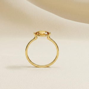 Anel de viagem com citrino lapidado em formato de marquise, estilo leste-oeste | Anel de noivado solitário minimalista | Anel de compromisso delicado com corte em marquise | Anel com pedra de nascimento de novembro imagem 6