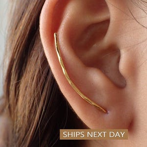 Ear Climber Earrings / Long Ear Climber / Ear Crawlers Earrings / Ear Climber Earrings Gift for Women / Bar Earrings