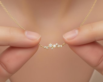 Cluster Diamond Necklace in 18k Solid Gold / Diamond Layering Necklace / Unique Diamond Necklace / Prong Setting Pendant