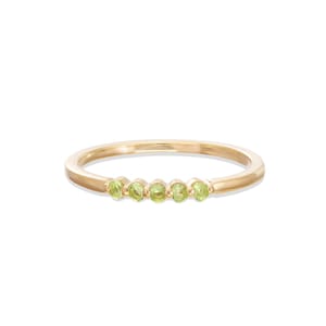 Five Stones Single Prong Peridot Wedding Band, August Birthstone Ring, Classic Wedding Ring for Women, Dainty Stacking Ring