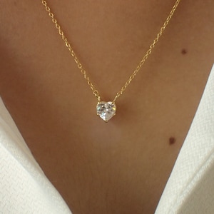 Zierliche Herz Halskette / Diamant Herz Anhänger Halskette / Sterling Silber Solitaire Herz Anhänger / Layering Halskette
