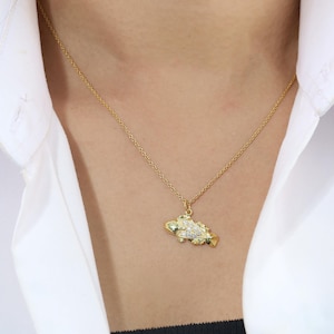 Fish Pendant Necklace, Diamond Fish Necklace, Fish Necklace Gift, Elegant Fish Pendant, Sea Life Pendant, Nature-Inspired Necklace