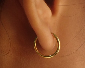 Solid Gold Thin Endless Hoops / 10mm Minimalist Hoop Earrings / Bridesmaid Gift / Huggie Hoops / Gift for Her / Mother's Day Gift